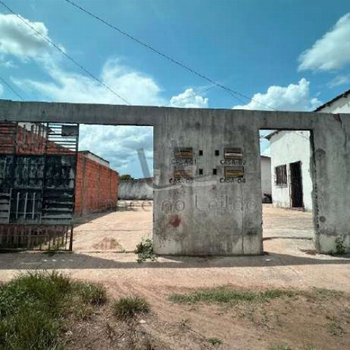 Imóvel de Leilão - CASA   em: Travessa Algodoal, 14, Casa 2, Residencial Costa do Atlântico, ,  / 