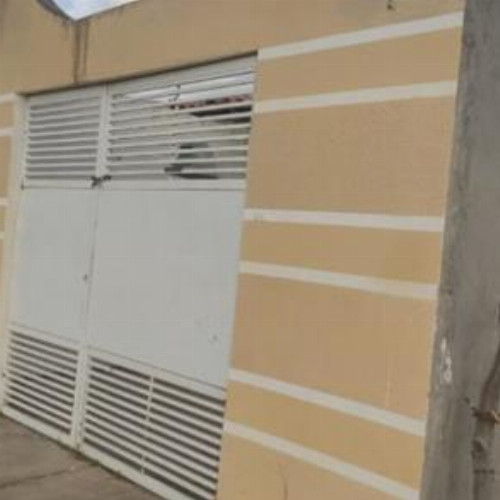 casa-9200m2-rua-umburana-329-null-null-boiadeira-iacu-ba-cep-46860-000