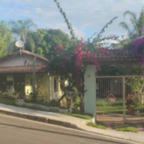 casa-158m2-1000m2-rua-luiz-eduardo-da-silveira-44-lote-no-04-quadra-no-21-loteamento-san-martin-itatiba-sp-cep-13250-001