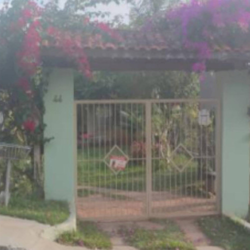 casa-158m2-1000m2-rua-luiz-eduardo-da-silveira-44-lote-no-04-quadra-no-21-loteamento-san-martin-itatiba-sp-cep-13250-001
