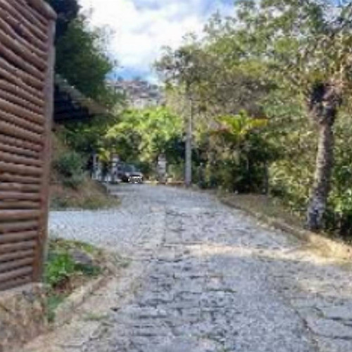 apto-118m2-estrada-samambaia-406-apto-310-bloco-b-residencial-ouro-preto-condominio-estrada-real-residence-vale-do-barao-petropolis-rj-cep-25600-001