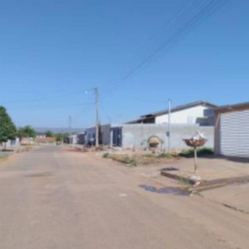 casa-8000m2-18-ha-rua-a-13-138-lote-31-b-quadra-14-estancia-dos-buritis-caldas-novas-go-cep-75680-001