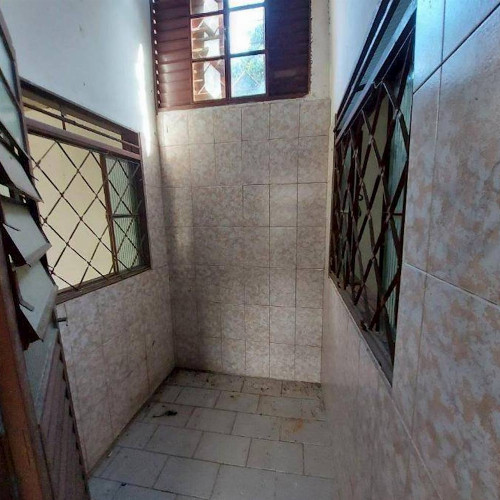 casa-183-ha-15-alq-rua-venezuela-127-null-null-sao-jose-canoas-rs-cep-92420-350