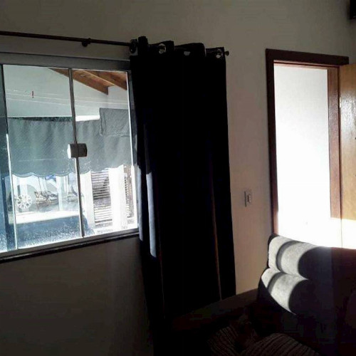 casa-156-ha-198-ha-travessa-de-cana-17-vila-sao-bento-camapua-ms-cep-79420-000