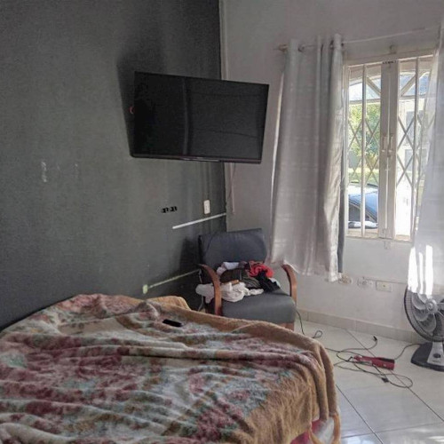casa-107-alq-1709-alq-rua-angelo-falavinha-dalpra-166-null-null-guaraituba-colombo-pr-cep-83407-420