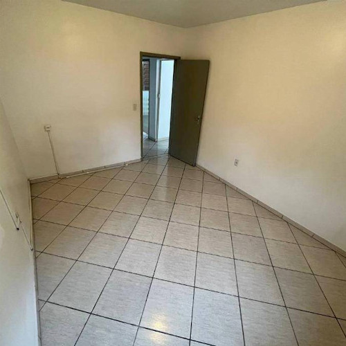 casa-173-ha-124-alq-rua-radialista-fredy-germano-287-null-null-vila-caramelo-santa-maria-rs-cep-97035-660