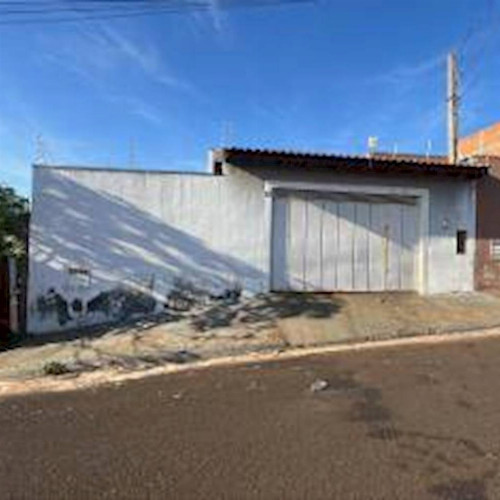 Imóvel de Leilão - CASA 7936m² - 250m² em: Rua Alfredo Gomes Freire, 67, Jardim Maria Regina, Jardinópolis / SP CEP: 14680-000