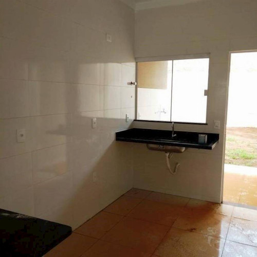 casa-5992m2-rua-alameda-bladilei-alves-cardoso-250-casa-no-02-residencial-amarilis-ii-jardim-das-palmeiras-ii-uberlandia-mg-cep-38412-866