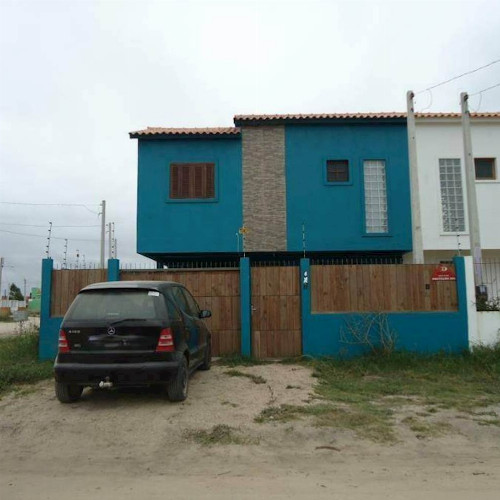 casa-6412m2-127-alq-rua-gramado-1930-casa-01-loteamento-pontal-da-barra-laranjal-pelotas-rs-cep-96090-290_7517