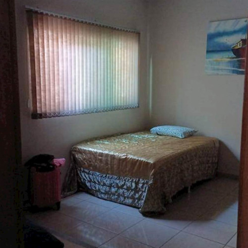 casa-239-ha-171-alq-rua-rd16-142-null-null-residencial-drummond-i-ituiutaba-mg-cep-38302-292