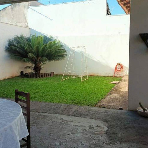 casa-239-ha-171-alq-rua-rd16-142-null-null-residencial-drummond-i-ituiutaba-mg-cep-38302-292