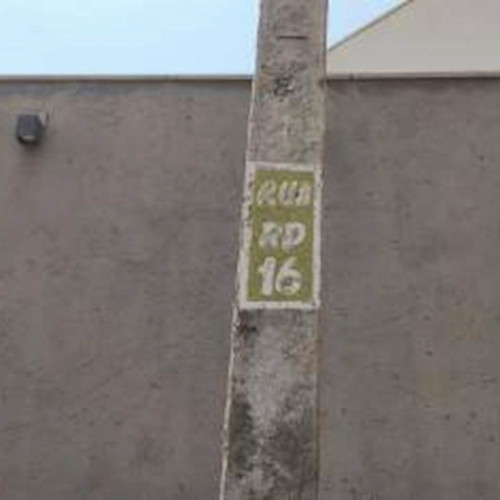 casa-239-ha-171-alq-rua-rd16-142-null-null-residencial-drummond-i-ituiutaba-mg-cep-38302-292