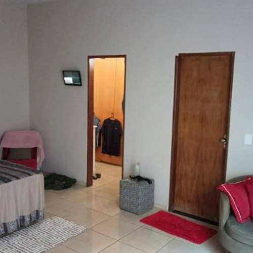 casa-239-ha-171-alq-rua-rd16-142-null-null-residencial-drummond-i-ituiutaba-mg-cep-38302-292