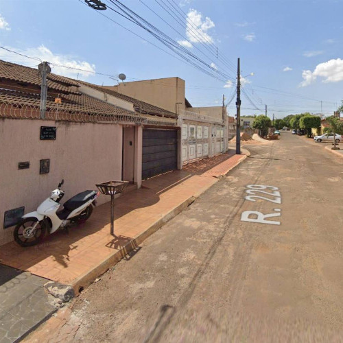 casa-121m2-179m2-rua-antonio-geraldino-366-lote-18-quadra-sm-jardim-santa-helena-santa-helena-de-goias-go-cep-75920-000