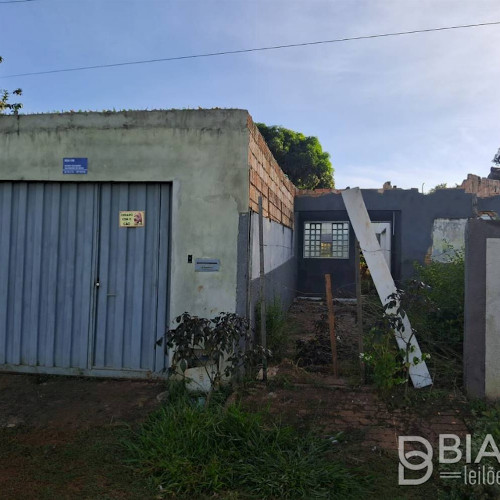 casa-18-ha-149-alq-loteamento-pacaembu-2-quadra-152-flor-da-serra-valparaiso-de-goias-go-cep-72870-001