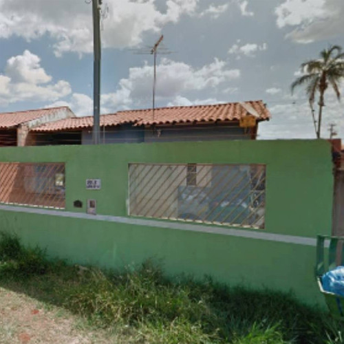 casa-105m2-200m2-rua-05-c-3-quadra-k-chacaras-coimbra-aguas-lindas-de-goias-go-cep-72910-001