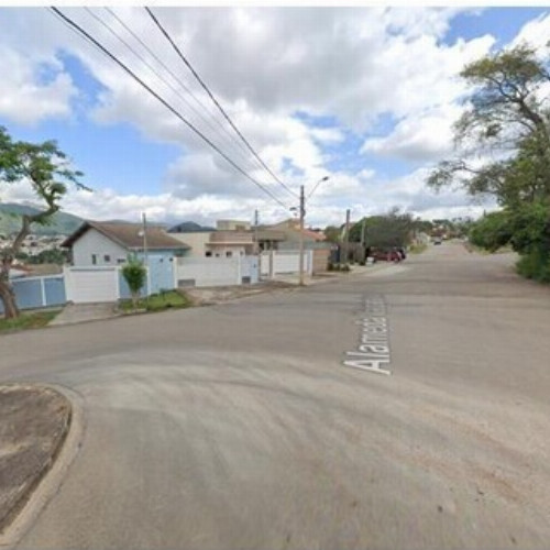 casa-129m2-253m2-rua-marilia-235-piqueri-atibaia-sp-cep-12947-423