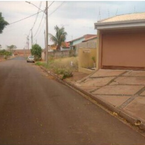 casa-129-alq-198-alq-rua-jose-pelegrineli-junior-524-lote-299-quadra-22-setor-03-residencial-vale-das-aguas-residencial-vale-das-aguas-iacanga-sp-cep-17180-001