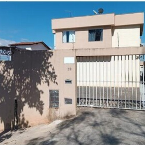 casa-172m2-360m2-rua-oito-52-casa-no-04-e-01-vaga-de-garagem-do-residencial-kamila-residencial-kamila-arvoredo-contagem-mg-cep-32000-001