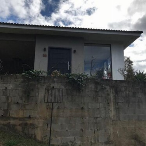 casa-167m2-371m2-estrada-isaias-vidal-880-area-86-do-condominio-paradiso-albuquerque-teresopolis-rj-cep-25976-810