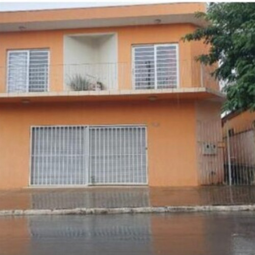 casa-168-alq-22-ha-rua-antonio-jonas-ferreira-pinto-546-esquina-com-a-rua-francisco-avelino-de-paiva-centro-carlopolis-pr-cep-86420-000
