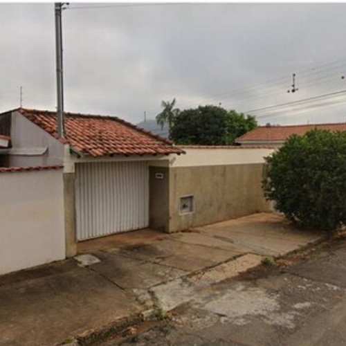 casa-126m2-250m2-rua-joao-francisco-pallos-300-jardim-regulador-guaxupe-mg-cep-37834-098