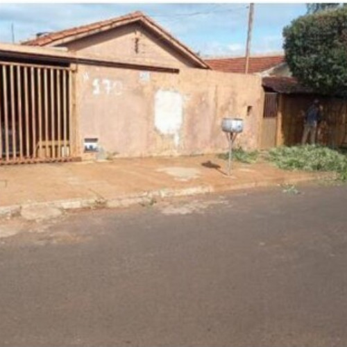 casa-7200m2-103-alq-rua-benedito-lemos-do-prado-170-null-null-municipal-quirinopolis-go-cep-75860-000