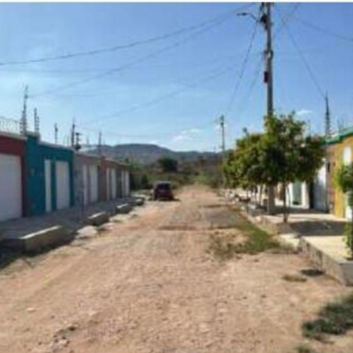 casa-101-ha-135-ha-rua-rivaldo-de-sousa-brasil-324-loteamento-residencial-terra-santa-sao-bento-crato-ce-cep-63100-001