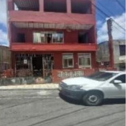 casa-6200m2-9800m2-r-fernando-leal-10-iapi-salvador-ba-cep-40330-150
