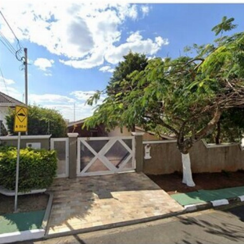 casa-432m2-1092m2-rua-lamartine-fagundes-467-esquina-com-a-rua-jose-amadeu-orestes-pergola-jardim-siriema-atibaia-sp-cep-12940-001