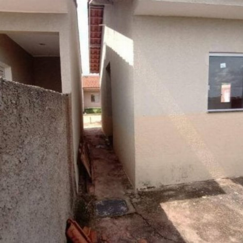 casa-150m2-210m2-rua-trinta-e-cinco-5-casa-05-parque-da-barragem-setor-12-aguas-lindas-de-goias-go-cep-72910-001