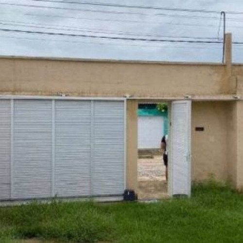 casa-9800m2-2-ha-rua-ubirajara-rocha-fontenele-2175-null-null-cidade-com-deus-camocim-ce-cep-62400-000