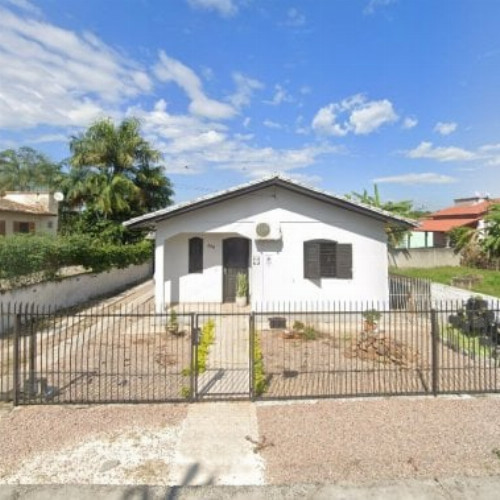casa-6300m2-134-alq-rua-batista-pirola-450-rio-maina-criciuma-sc-cep-88818-627