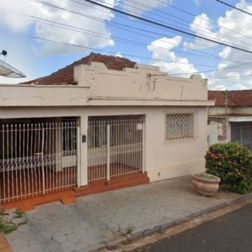 casa-198-alq-rua-duque-de-caxias-282-centro-frutal-mg-cep-38200-070