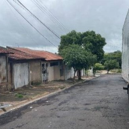 casa-151-ha-2-ha-rua-padre-rosario-antonio-scazzi-1-nucleo-habitacional-vereador-edson-francisco-da-silva-bauru-sp-cep-16400-000