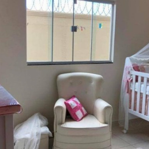 casa-8872m2-149-alq-rua-2-504-lote-n-04-quadra-n-02-01-vaga-jardim-esmeralda-caldas-novas-go-cep-75690-000