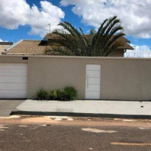 casa-8872m2-149-alq-rua-2-504-lote-n-04-quadra-n-02-01-vaga-jardim-esmeralda-caldas-novas-go-cep-75690-000