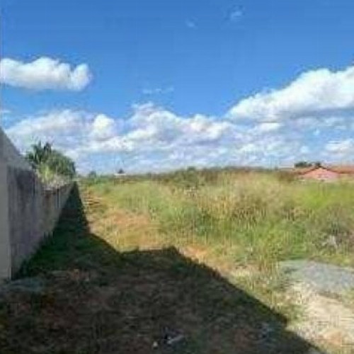 terreno-2769-alq-rua-31-area-8-estancia-itaici-caldas-novas-go-cep-75686-132