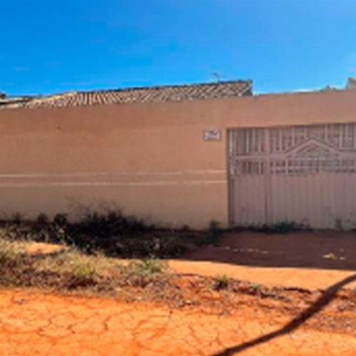 casa-5580m2-15-ha-alameda-clovis-bevilaqua-lote-01-a-da-quadra-104-jardim-paqueta-i-planaltina-go-cep-73750-001