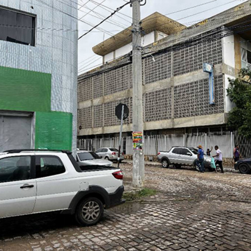 casa-114m2-38m2-rua-manoel-crisostomo-da-silva-5-n-10-nao-oficial-alto-da-maravilha-juazeiro-ba-cep-48900-411
