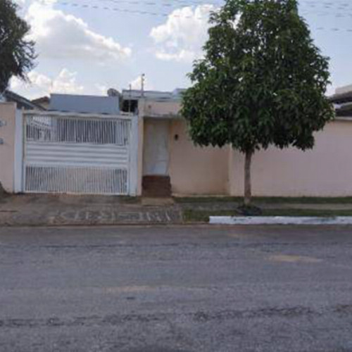casa-15-ha-117-alq-avenida-jacaranda-1608-nao-se-aplica-jardim-cerrado-lucas-do-rio-verde-mt-cep-78464-029