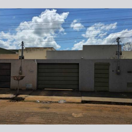 casa-102-ha-17-ha-rua-luzia-arantes-de-freitas-76-casa-centro-santa-helena-de-goias-go-cep-75920-000