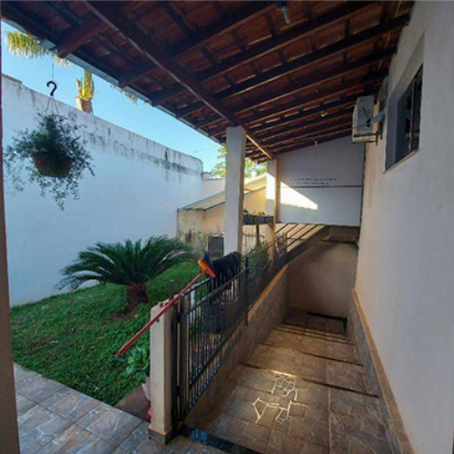 casa-14-alq-136-alq-avenida-geraldo-alves-tavares-2153-nao-se-aplica-universitario-ituiutaba-mg-cep-38302-223