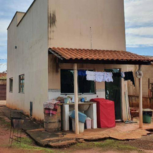 casa-6990m2-149-alq-rua-tupinambas-60-nao-se-aplica-bela-vista-ituiutaba-mg-cep-38301-228_9592