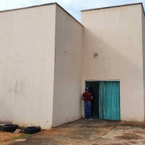 casa-6990m2-149-alq-rua-tupinambas-60-nao-se-aplica-bela-vista-ituiutaba-mg-cep-38301-228_9592