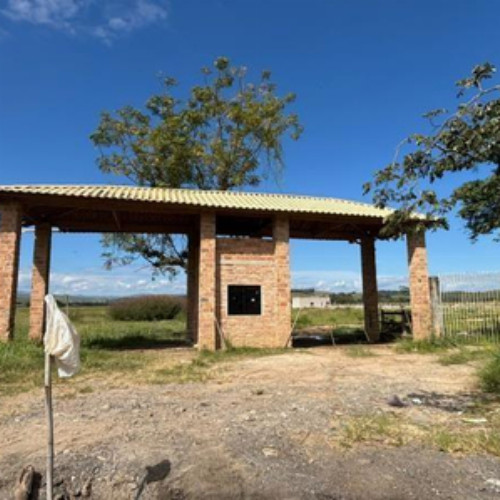 terreno-1073m2-nao-informado-cruzeiro-sp-cep-12701-000