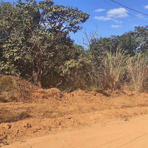 terreno-149-alq-avenida-f-3-portal-das-aguas-quentes-caldas-novas-go-cep-75696-555