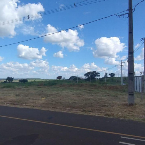 terreno-393-alq-rua-edigio-pereira-jardim-lote-01-da-quadra-01-pq-residencial-metropolitano-iii-umuarama-pr-cep-87500-000