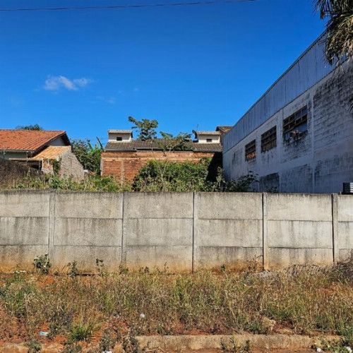 terreno-360m2-rua-6-null-null-vila-brasilia-aparecida-de-goiania-go-cep-74911-540
