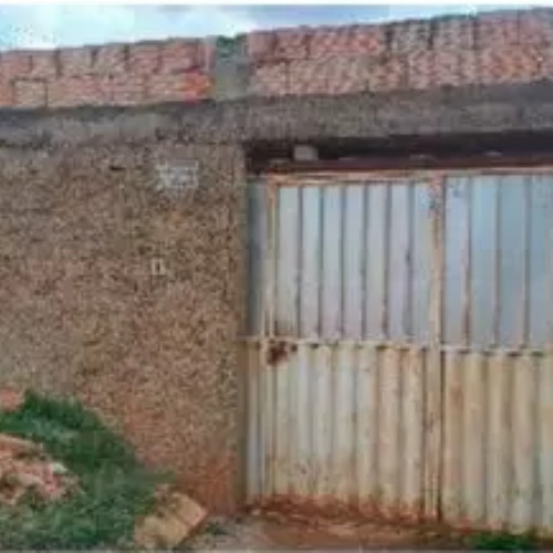 casa-105m2-375m2-rua-doralice-caetano-costa-65-lote-no-06-da-quadra-b-floresta-unai-mg-cep-38610-017